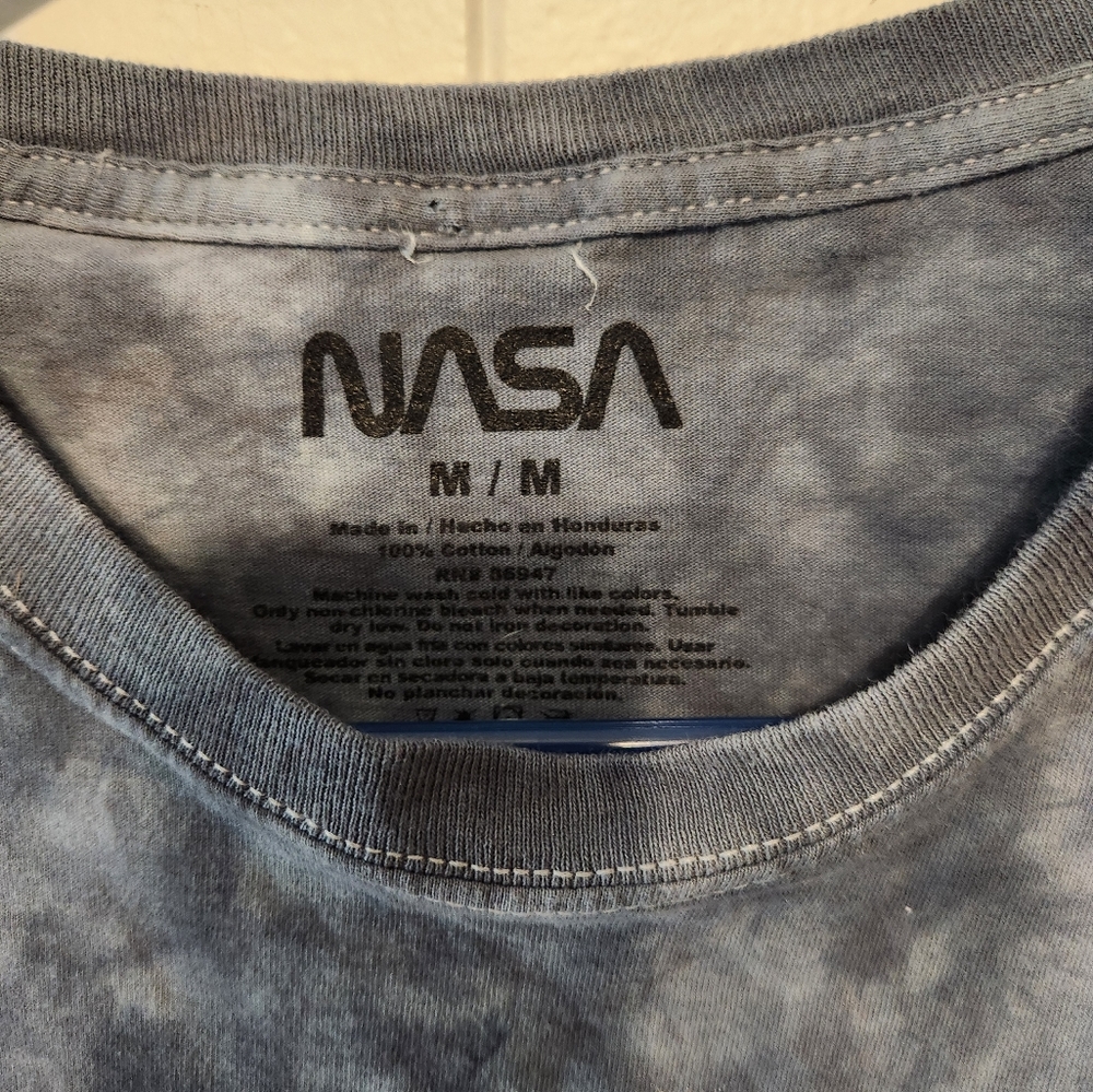 NASA t-shirt - Picture 3 of 3